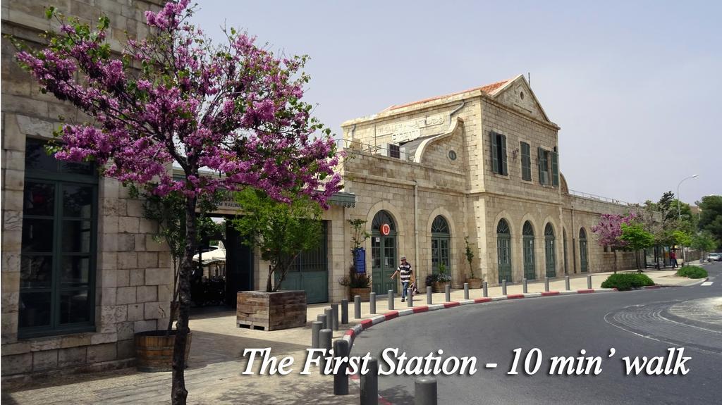 The Little House In Bakah Hotell Jerusalem Eksteriør bilde