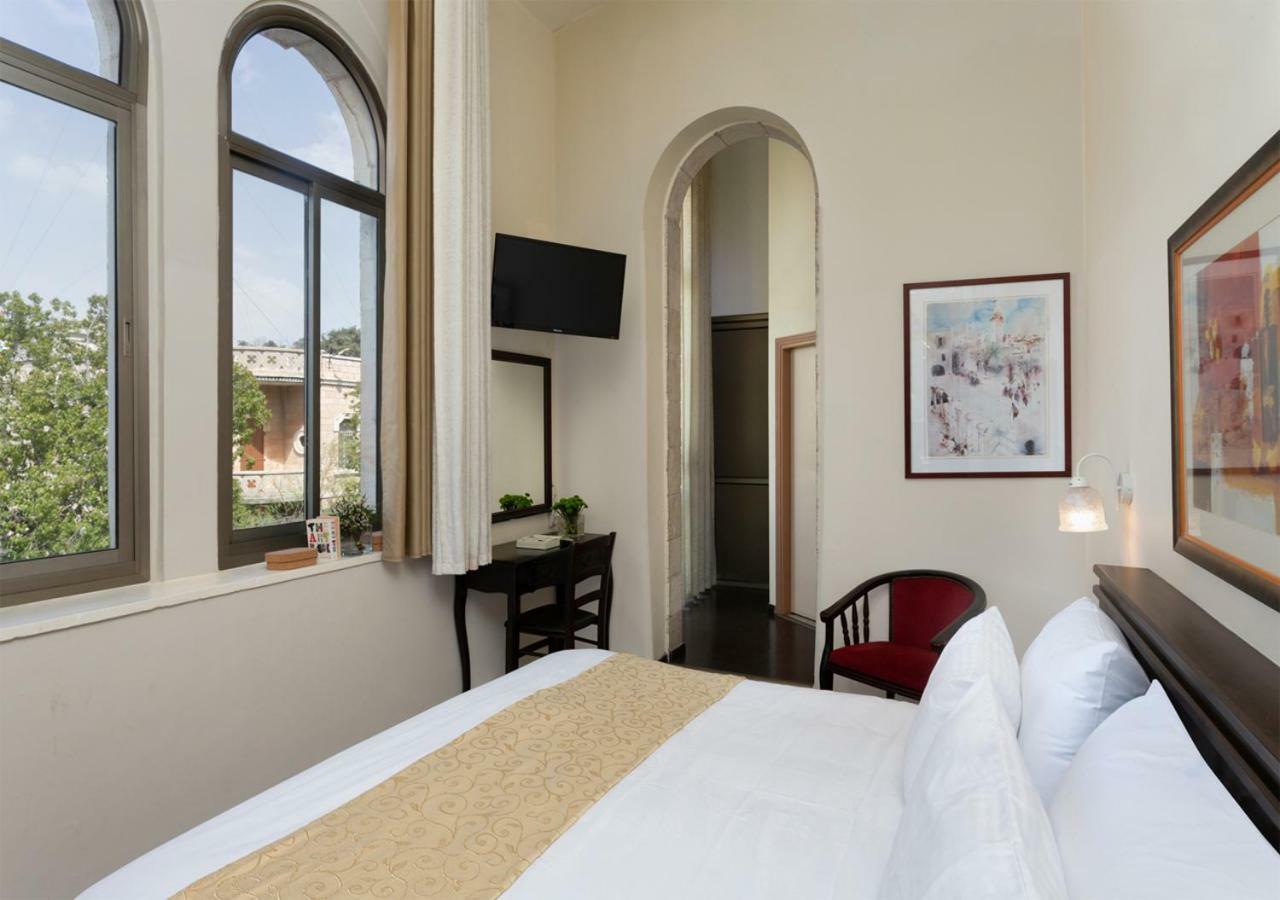 The Little House In Bakah Hotell Jerusalem Eksteriør bilde